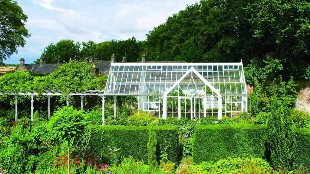 BotanicBliss greenhouse